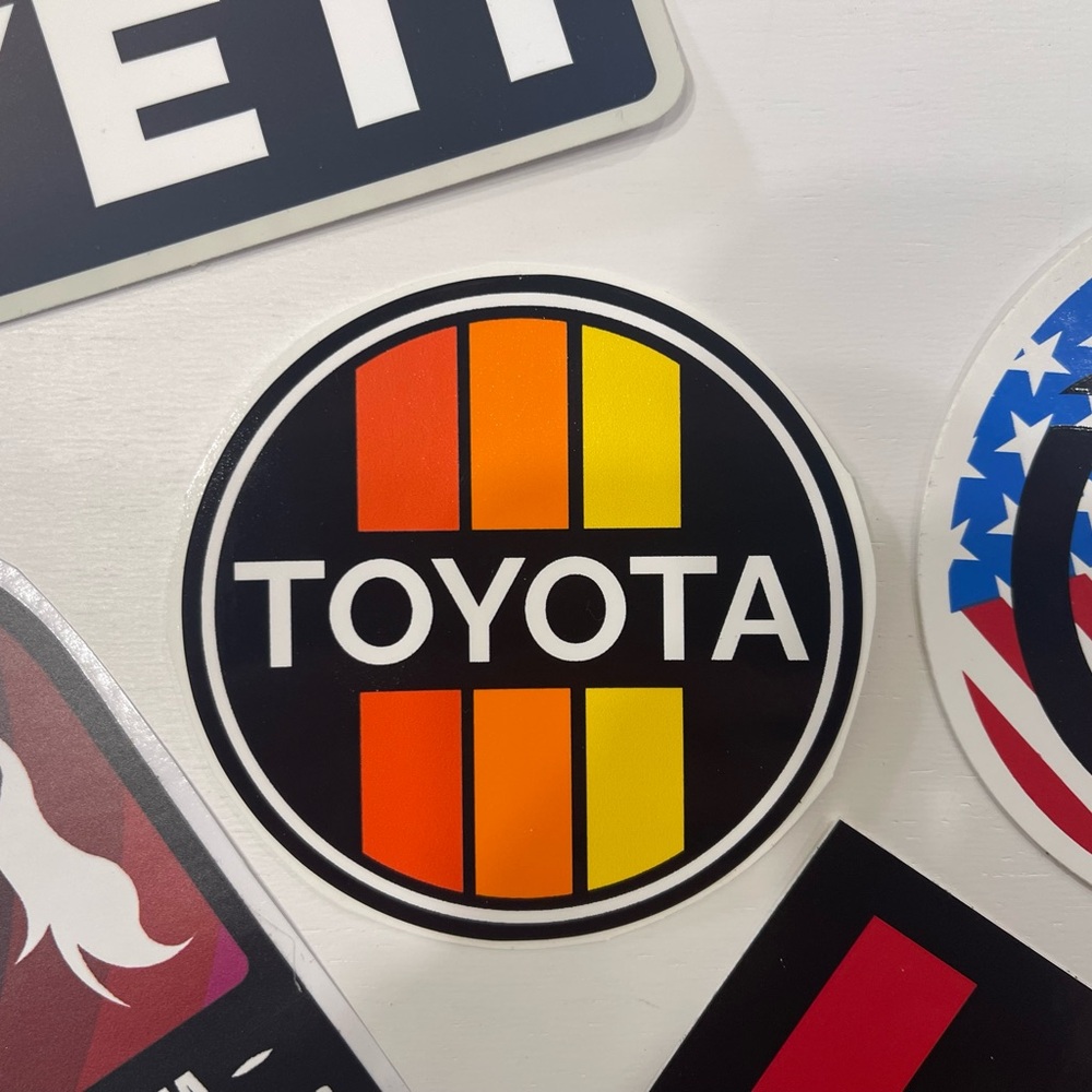 Toyota Logo Sticker - Picture 2 of 2